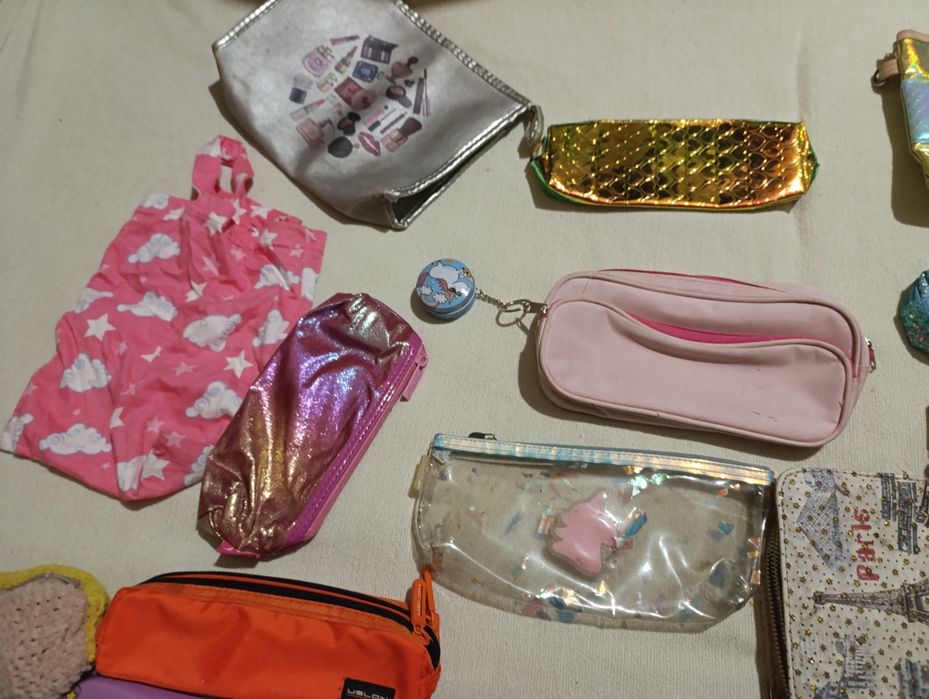 Пеналы для девочки, косметички, кошельки одним лотом