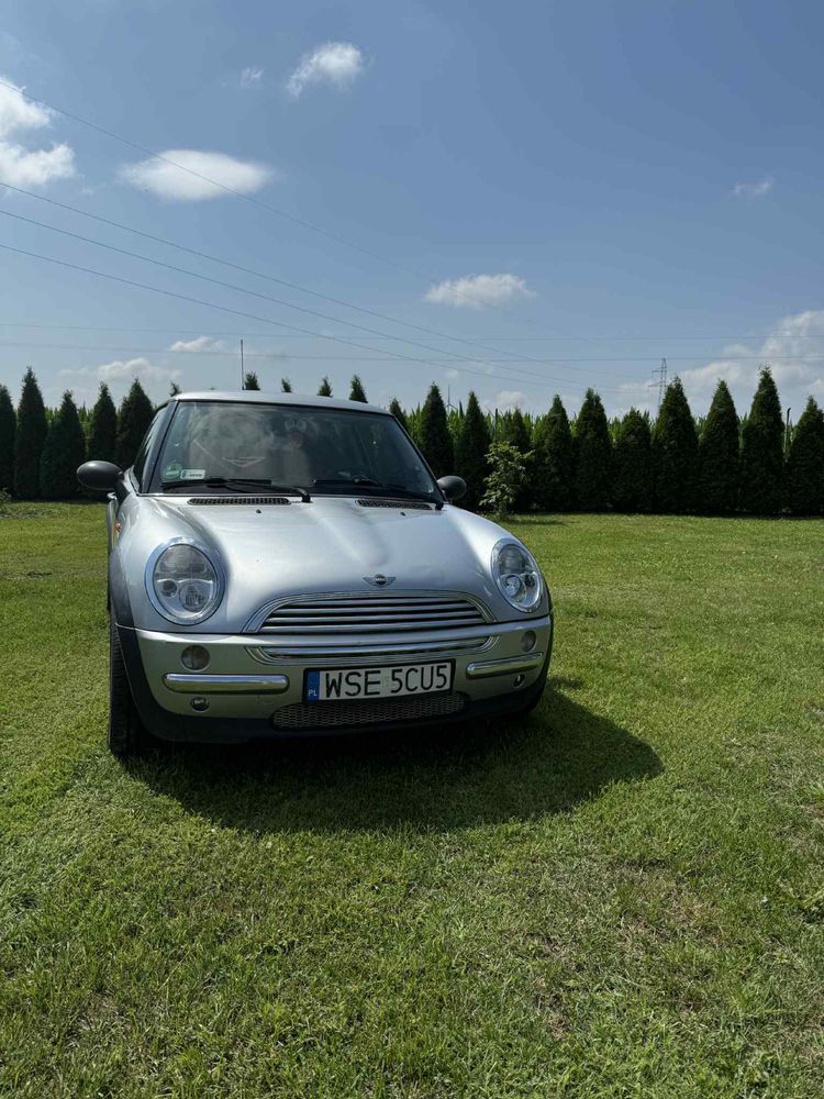 Mini one R50 2003r