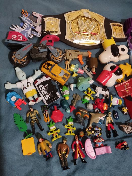 Lote de brinquedos variado