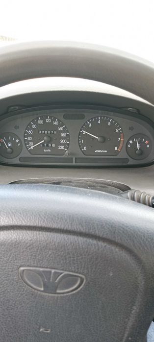 Dawoo Nubira 1 1.6 газ, бензин.