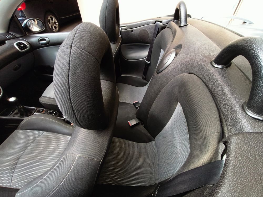 Peugeot 206 CC 1.6 Gasolina 110cv