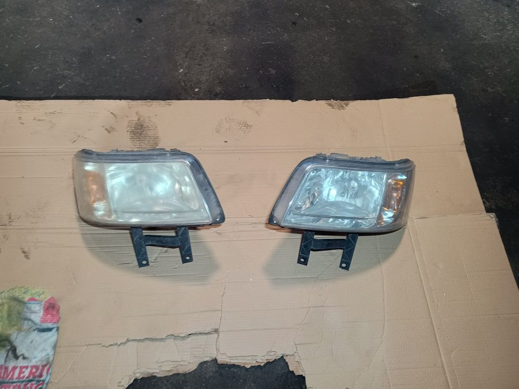 Lampa przód lewa prawa VW T5