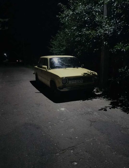 Продам ваз 2101 сів поїхав
