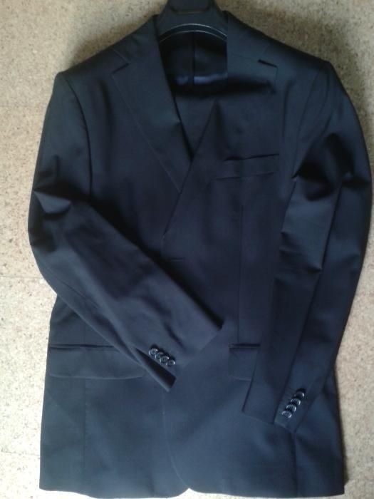 Fato preto Massimo Dutti