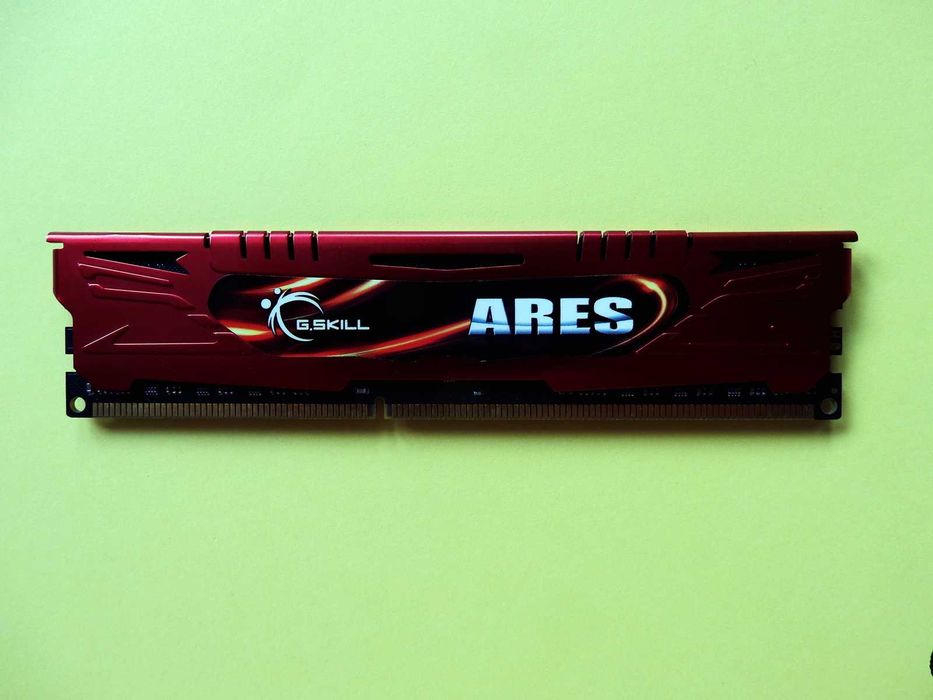 DDR3 8GB G.SkiLL ARes 12800 -Komputer
