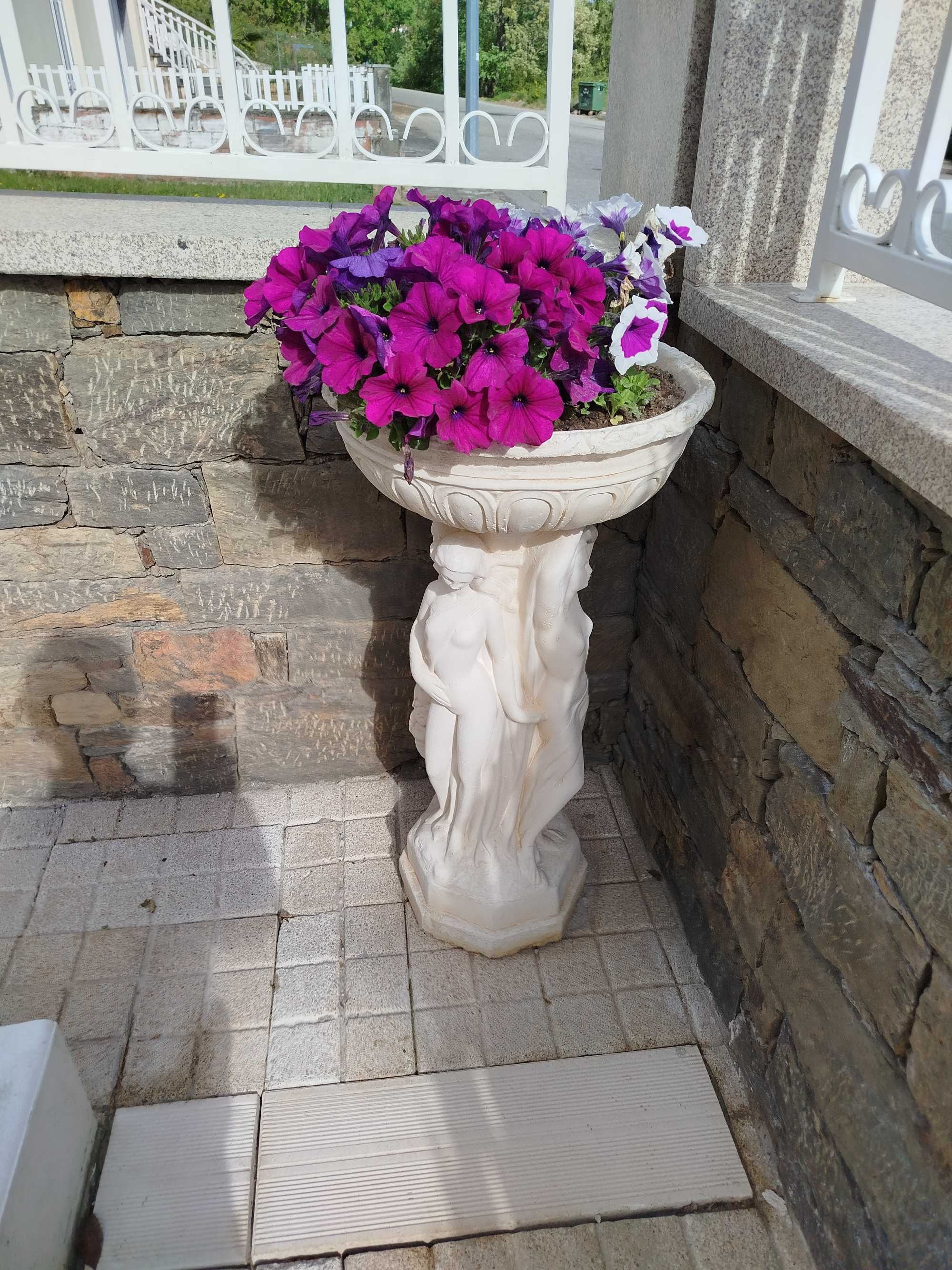 Vasos de flores  em