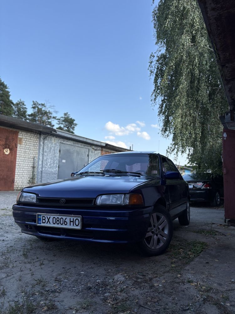 Продам Mazda 323bg