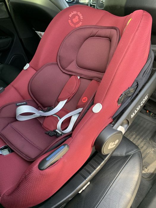 Автокрісло Maxi Cosi Tinca i-Size + база ISOFIX