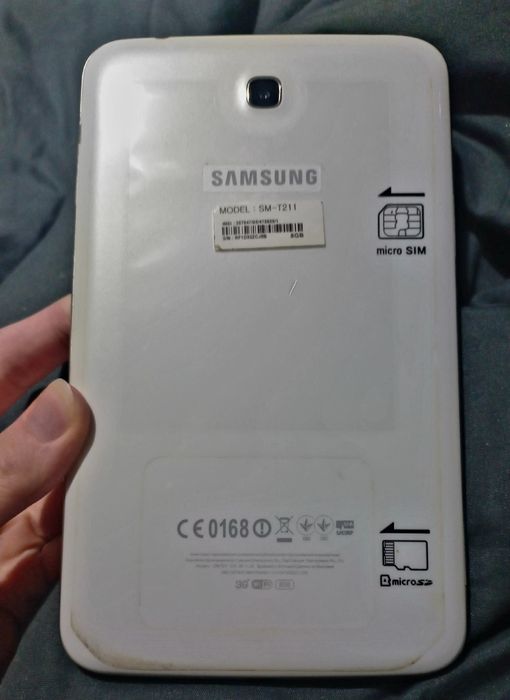 Б/У Планшет Samsung Galaxy Tab 3 7.0 неробочий