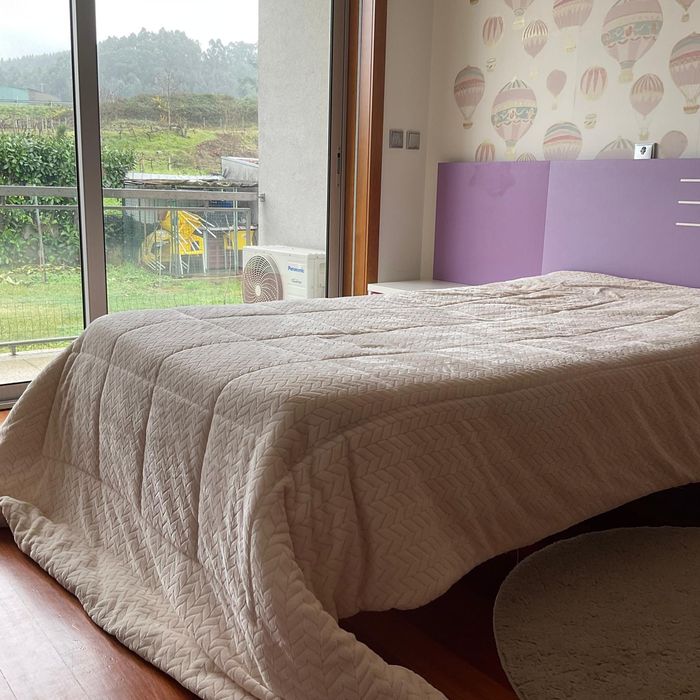 Conjunto de quarto para criança rapariga