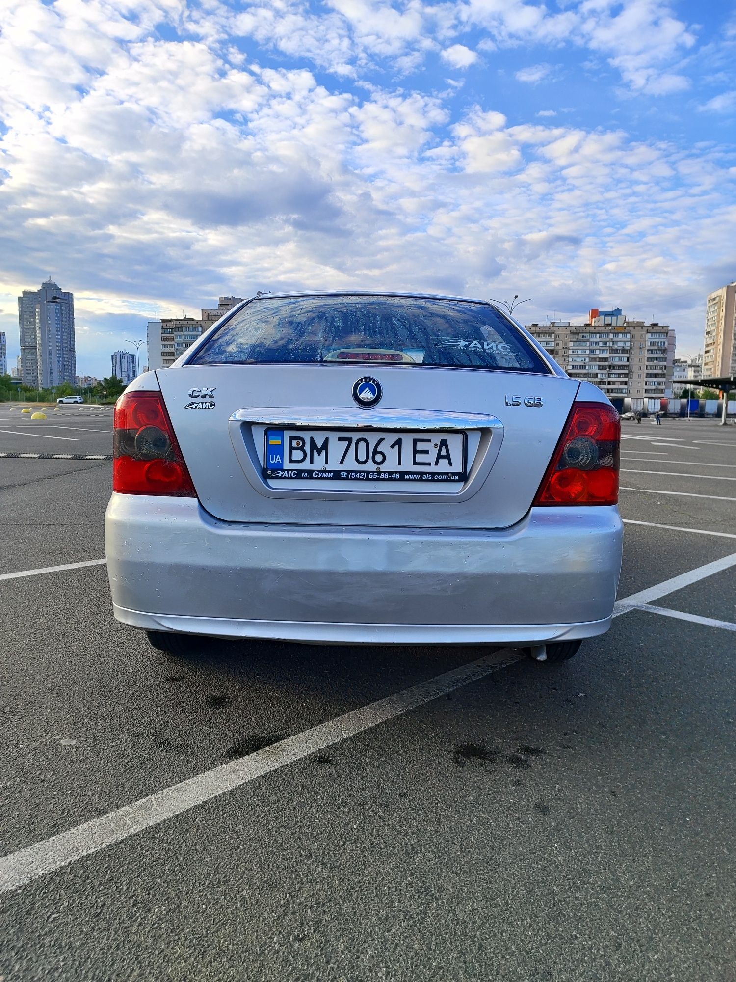 Продам geely sk2