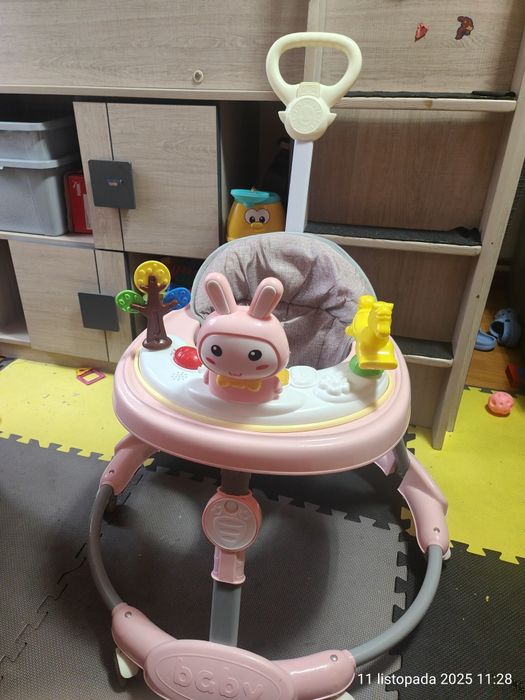 Chodzik pchacz dla dziecka