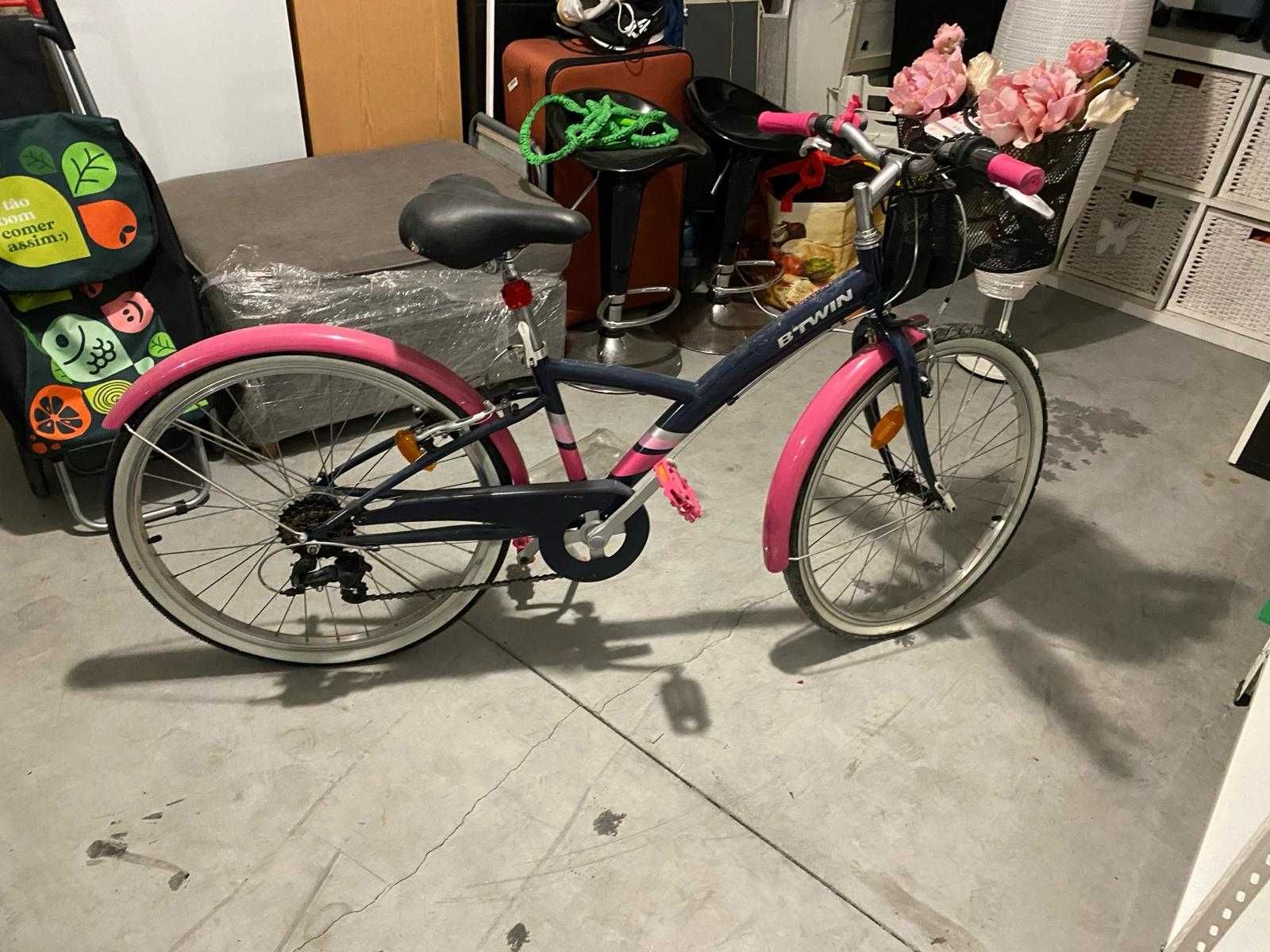 Bicicleta de menina/senhora roda 24