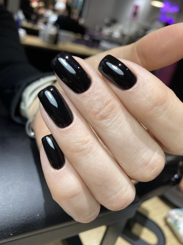 Manicure/przedłużenie paznokci