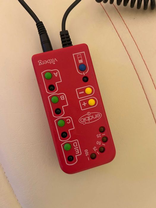 Materac masujący Vitberg – oryginalny, różne tryby – dobry stan