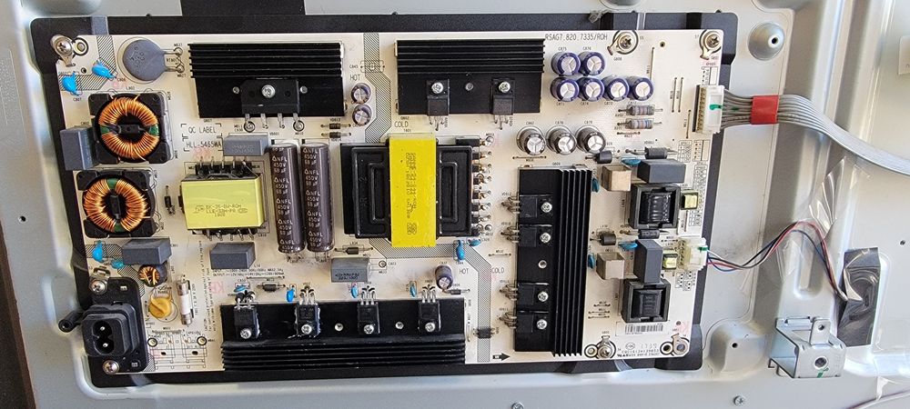 Hisense Power Supply RSAG7.820.7335.ROH64584560864642120