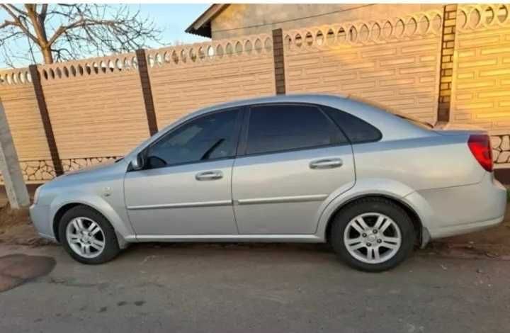 Продам Chevrolet Lacetti в гарному стані