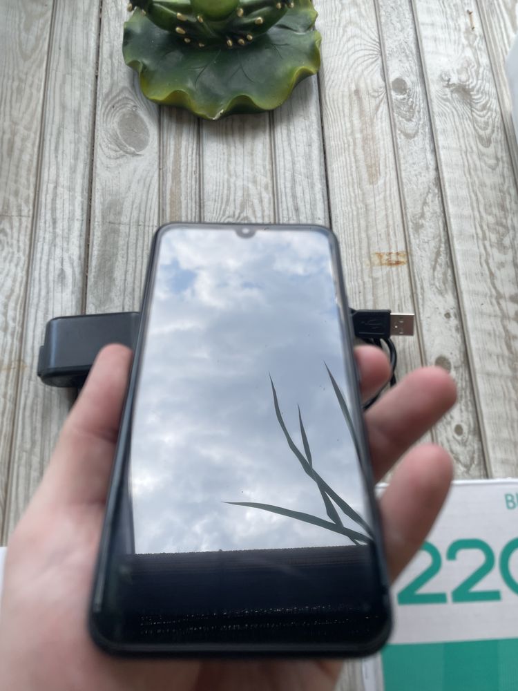 Телефон ZTE Blade L220