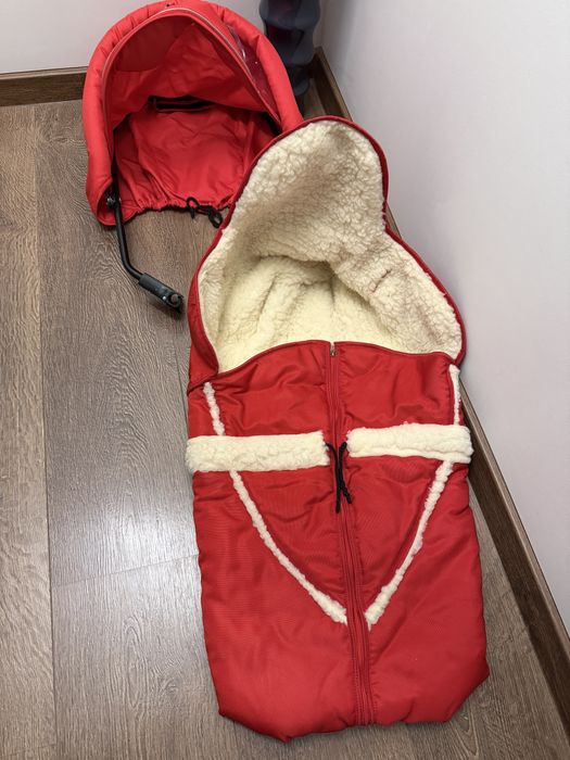 Ocieplacz śpiworek czysty i zadbany dla małego dziecka np. na sanki