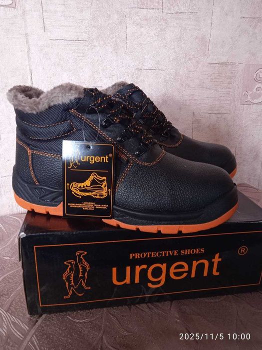 Продам ботинки робочие.