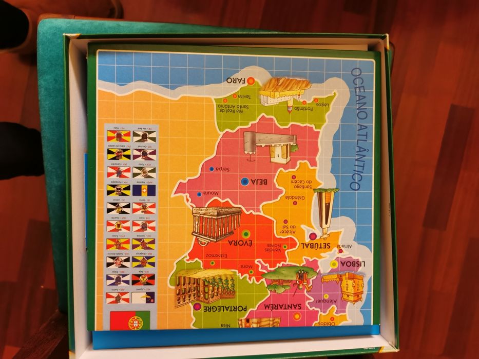 Jogo "Conhecer Portugal" da Educa