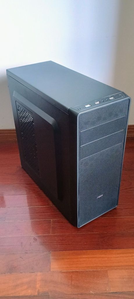 Computador Desktop (PC) i5 740, 8Gb Ram, GT 1030, 240GB Rom.