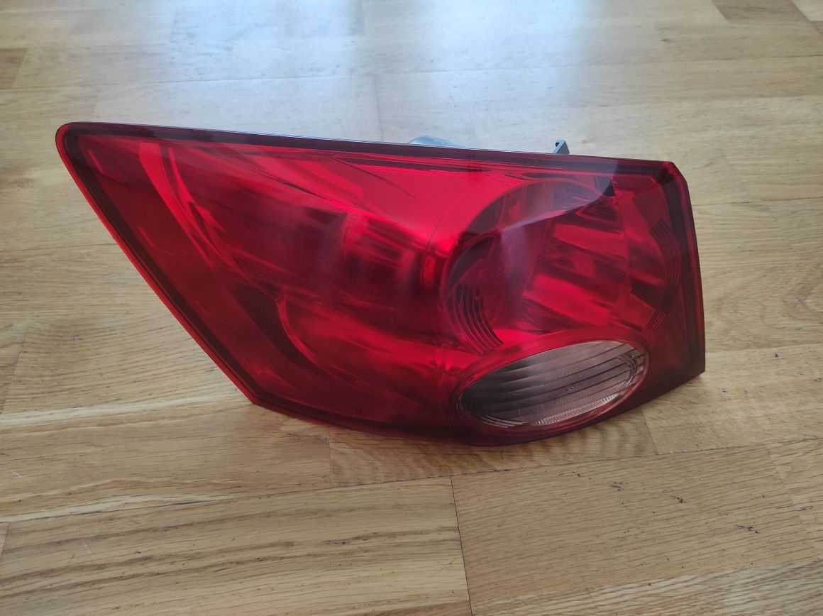 Lewa lampa tylna do Honda Accord VIII Combi