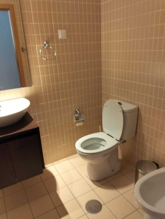 Quarto para arrendamento a médio prazo