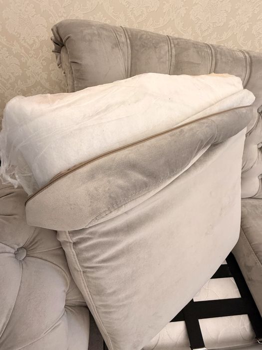 Диванний гарнітур (2+1 крісло) класика