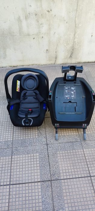 Conjunto carrinho + ovo isofix marca Jané
