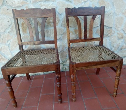 Cadeiras vintage em madeira de cerejeira