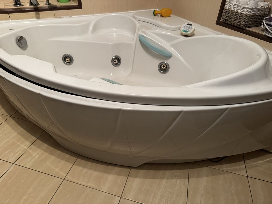 Wanna z hydromasażem