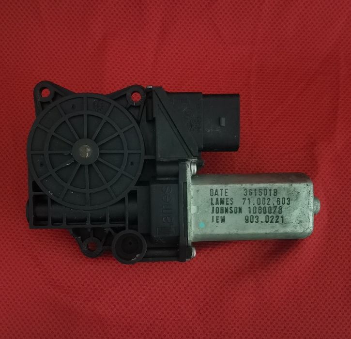 Motor elevador vidros trás esquerdo BMW E90  E91