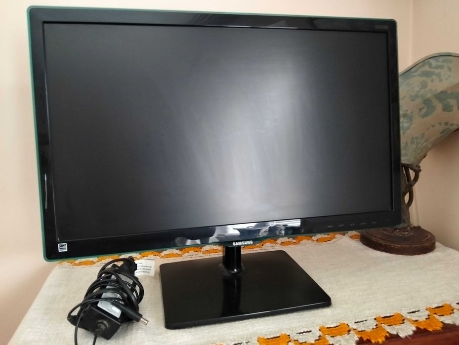 Led монітор 22 Samsung s22d390h Full HD