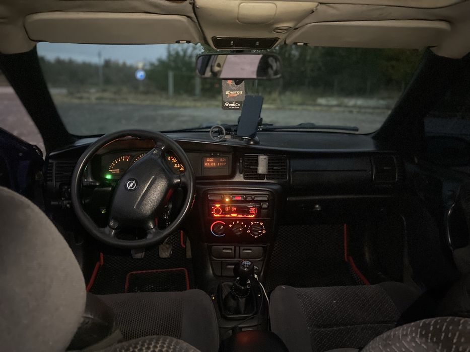 Продам Opel Vektra B 1997 1.6 16V