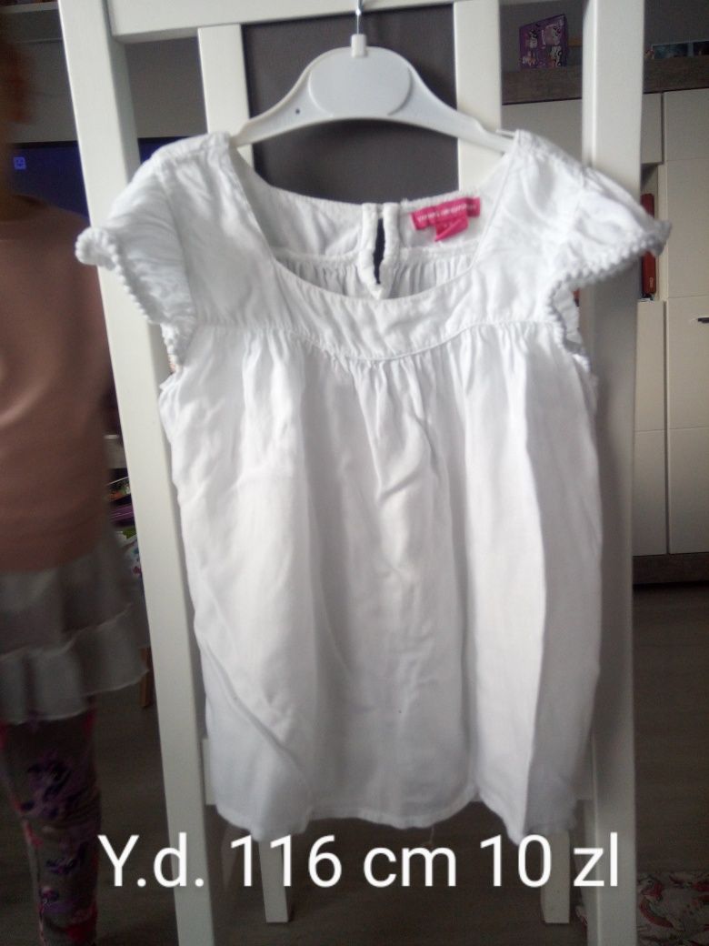 Biała koszulka y. D. 116 cm
