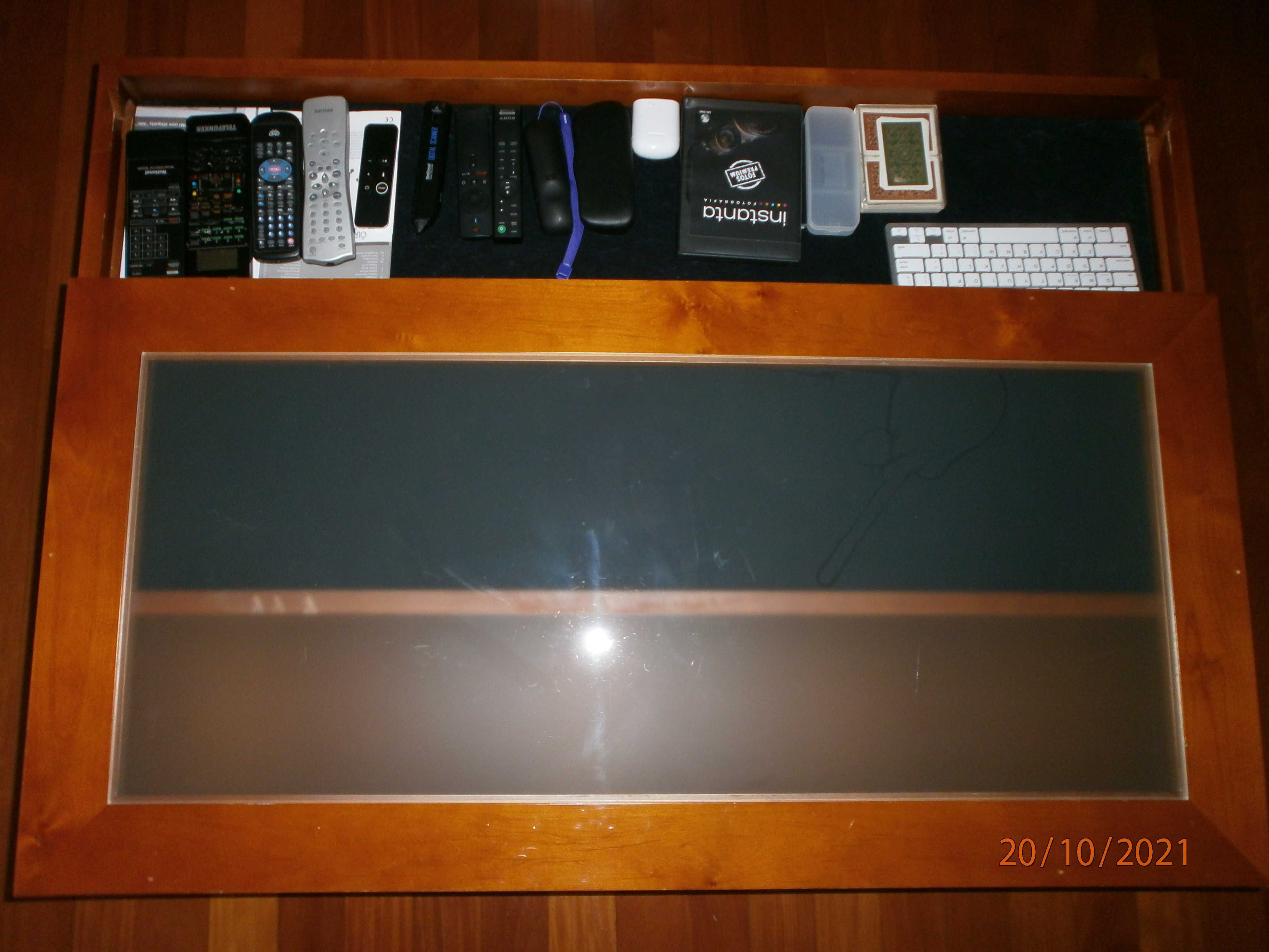 Mesa de sala cerejeira