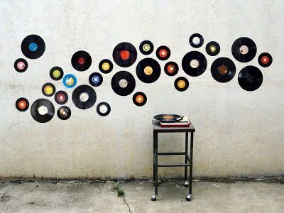50 Discos de vinil para decoração - LPS e SINGLES