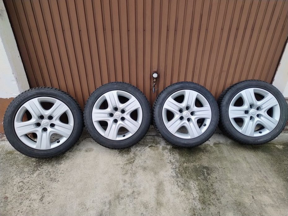 Komplet kół zimowych felgi strukturalne Opel Insignia 5x120 17/50/225