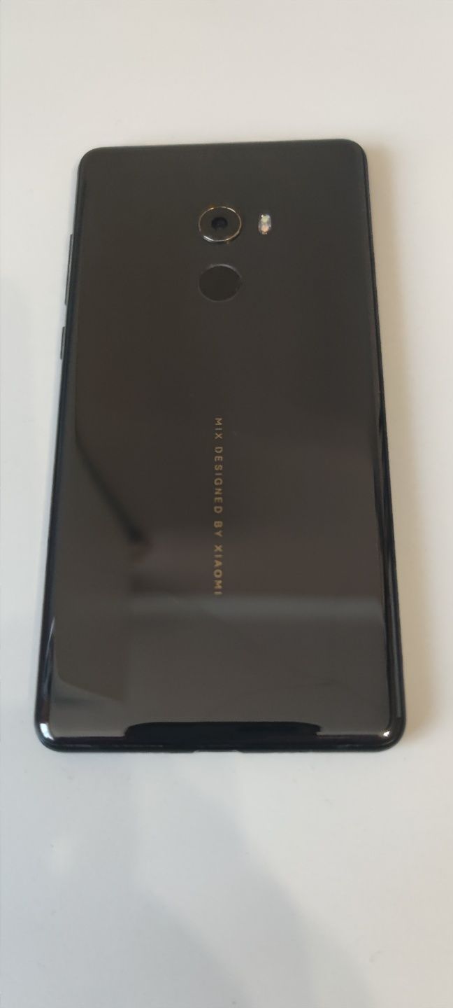 Продам телефон Xiaomi mi mix 2