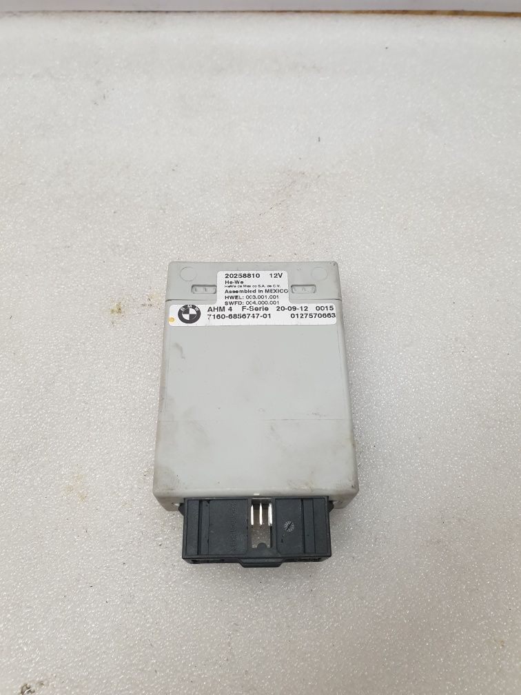 Moduł haka AHM 4 Bmw F10 F11 F30 F31 F25 X3 X5 F15 F01 F07 BMW części