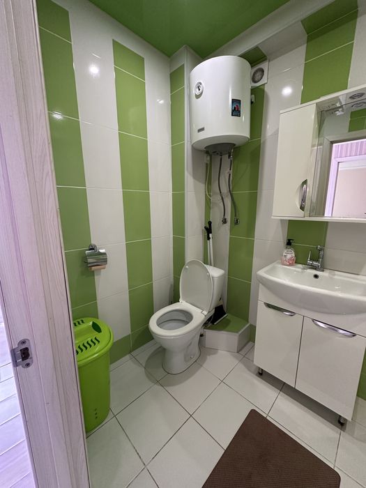 Посуточно ЦЕНТР Малый рынок 1комн люкс подобово центр малий