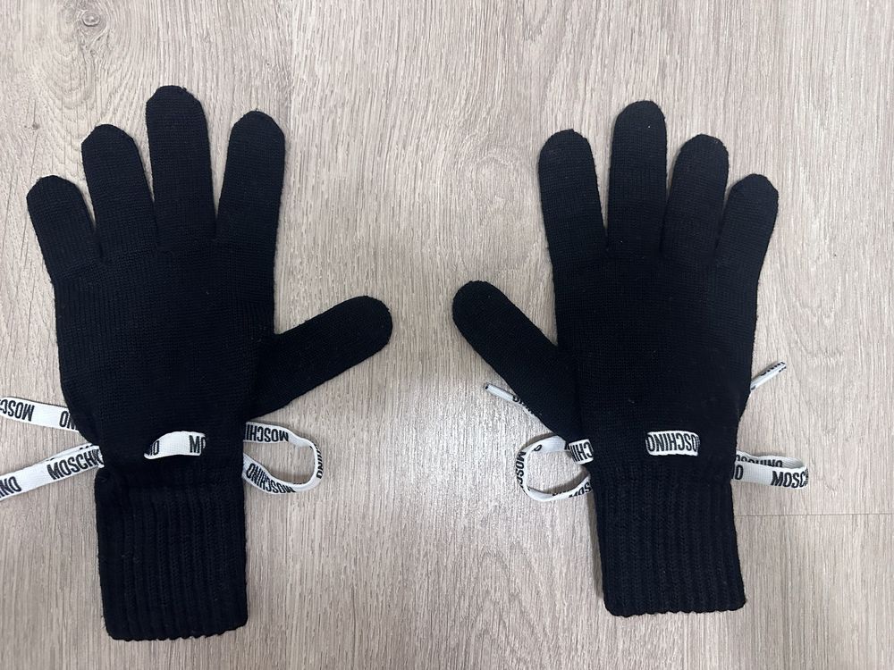 Wełniane rękawiczki Moschino Love