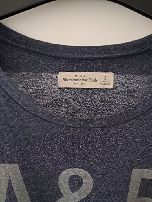 Tshirt Abercrombie & Fitch rozm S