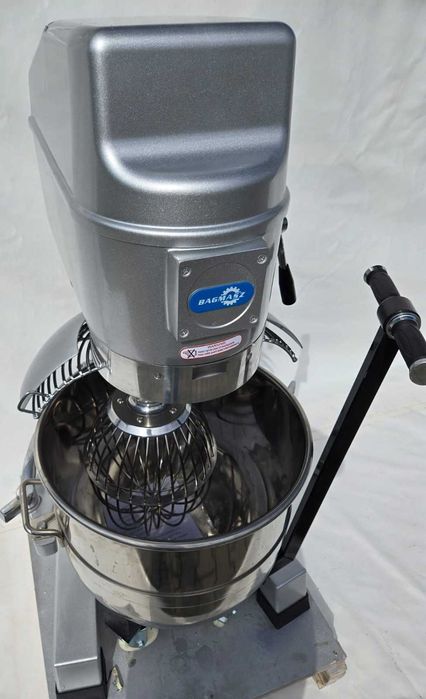 Ubijaczka cukiernicza planetarna mikser mieszałka miesiarka 60 litrów