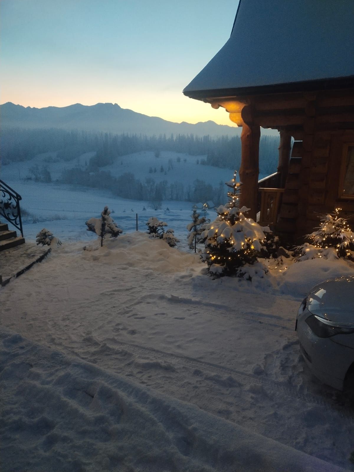 Domek góralski z Bali Zakopane Murzasichle ZAPRASZAMY ZAPRASZAMY