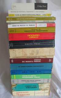 Livros de direito – Lote – 20 Volumes