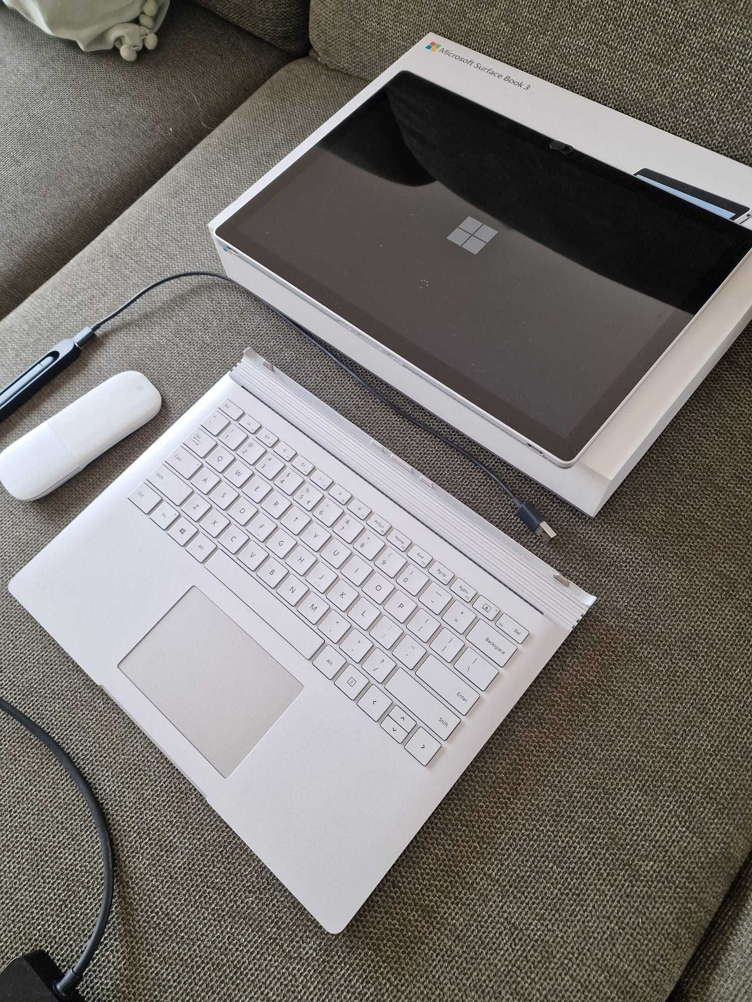 Laptop Microsoft Surface Book 3 13,5" Intel Core i7 32 GB/512 GB kompl