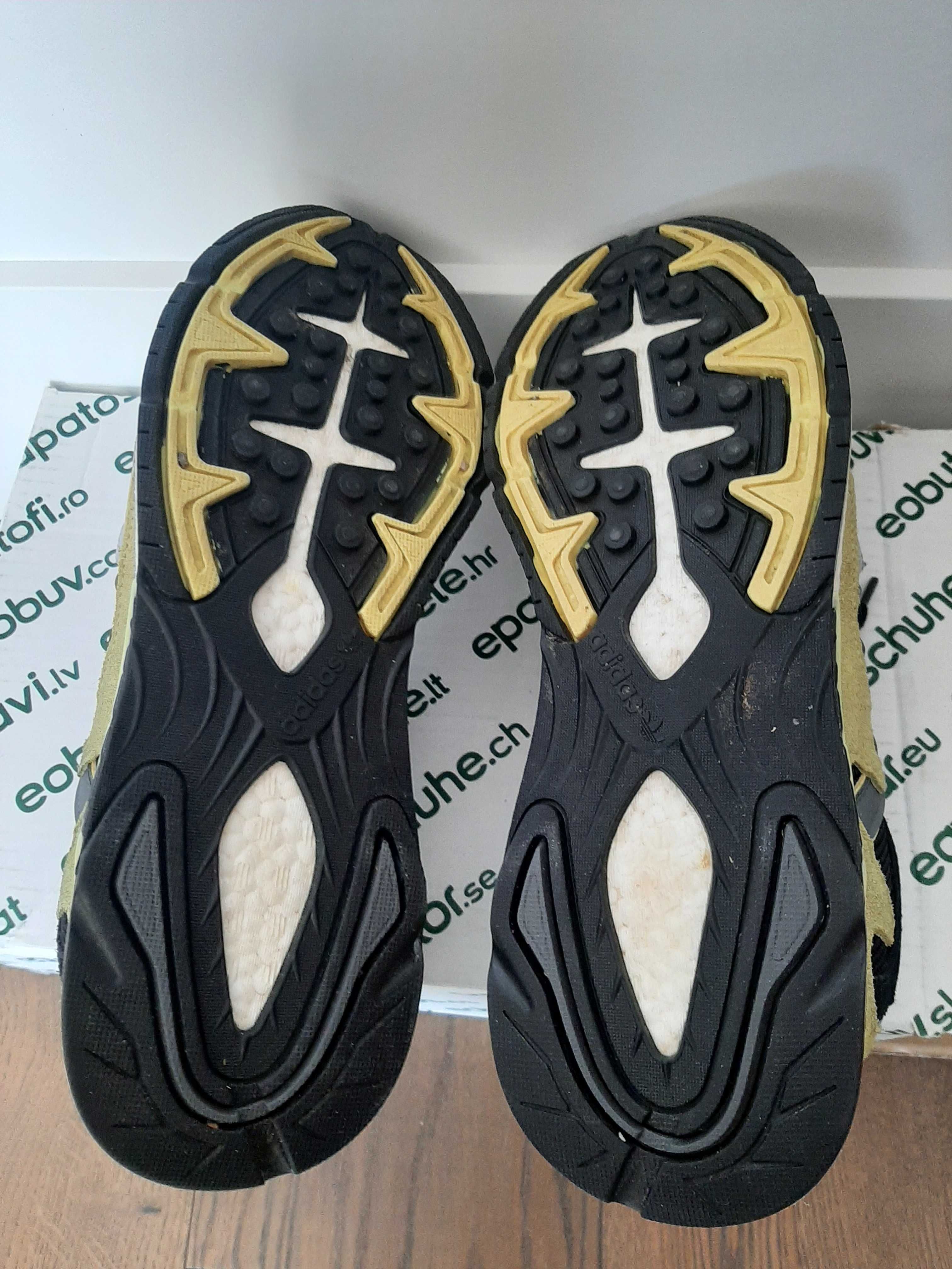 Buty męskie sportowe Adidas  45 1/3