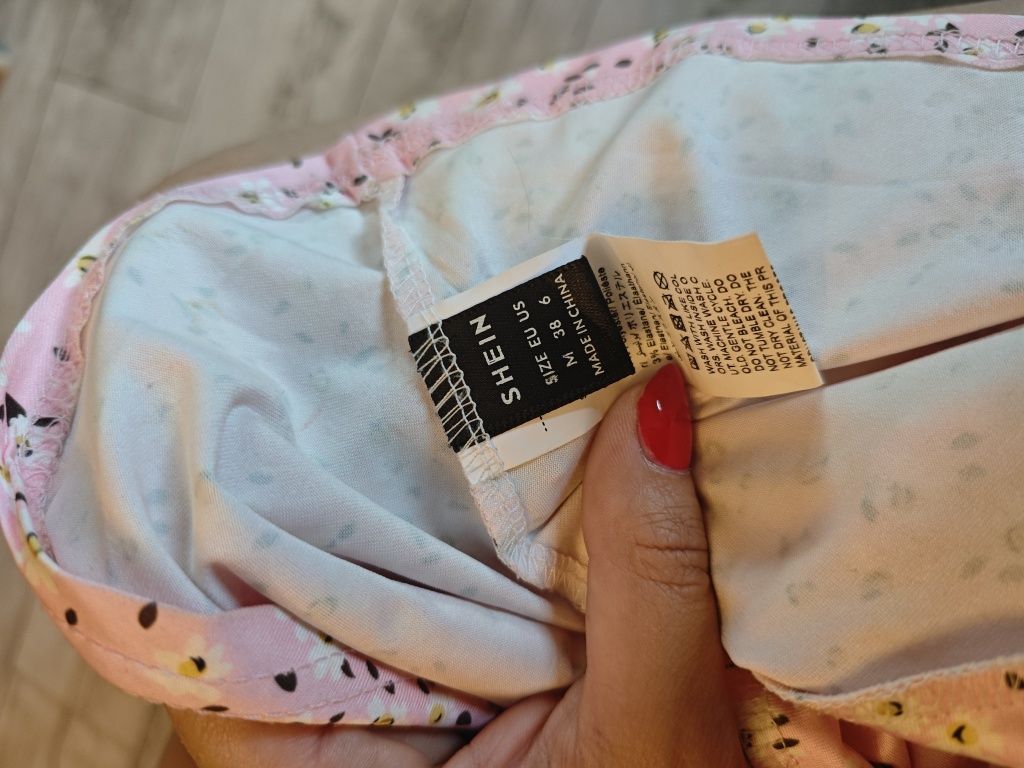 Spódnica różowa w kwiaty retro vintage lata 90